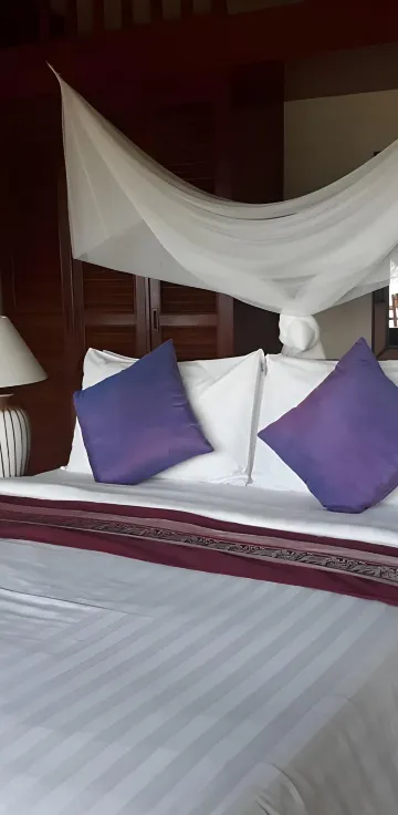 วิลล่าสีม่วง