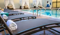 Cambria Hotel Rehoboth Beach - piscina