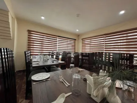 Hotel Riviera by Mountview Отели в г. Anantnag