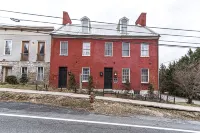 Light Horse Inn Hotels in Harpers Ferry