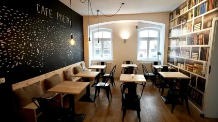 Old Kings Design Hostel