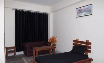 MK Lodge Kalam