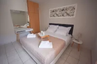 K&C Rooms- Apartments - 3 Yıldız