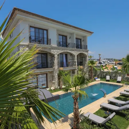 Avalon Alaçatı
