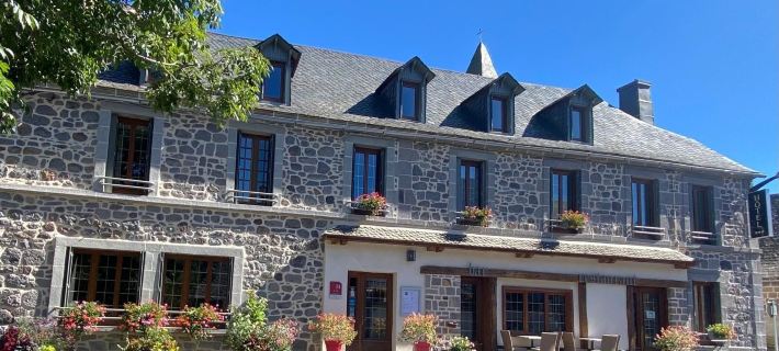 Hôtel Restaurant du Plomb du Cantal Hotels in Cantal