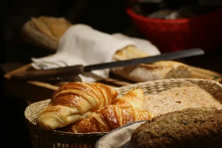 Cit'Hotel Hôtel de France et d'Europe Отели в г. Мелгван