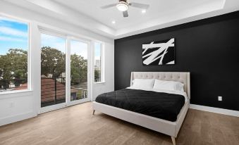 Newly Built Modern 3 Bedroom Houston Home