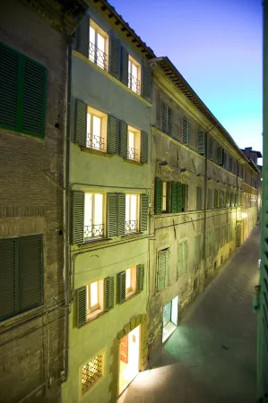 Residenza d'Epoca Campo Regio Relais Отели в г. Сиена