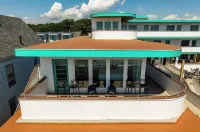 The Nevada Hotels in York