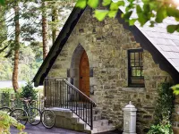 Ashford Castle Các khách sạn gần Knock Shrine