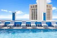 Pacific Monarch - 1 Br - Ocean and City Views! - Rooftop Pools