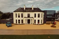 Glasson LakeHouse Hotels near River Shannon