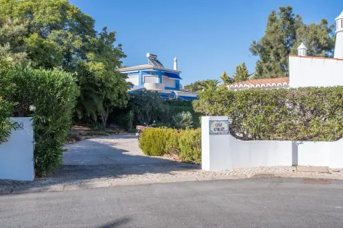 Carosim - Quiet location, close to beach, private