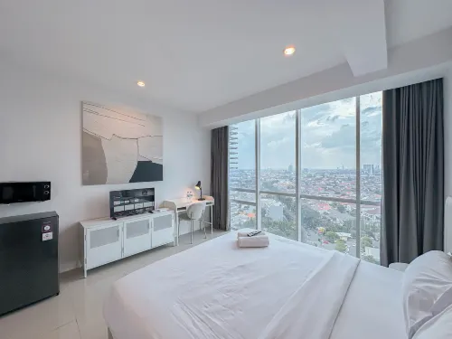 Minimalist Studio (No Kitchen) At The City Square Surabaya Apartment Hotels in Wonocolo