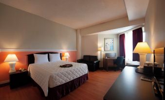 Grand Plaza Hotel
