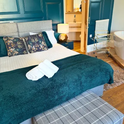 No. 1 High Street - Boutique Rooms Hotels in Glenrothes