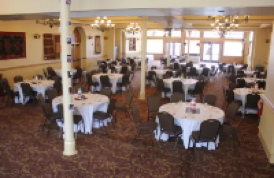 Historic Plaza Hotel