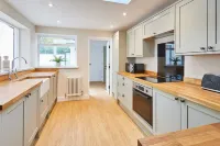 Host & Stay - Ginger Bread Cottage