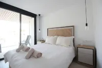 Happy Travel Jade Tower