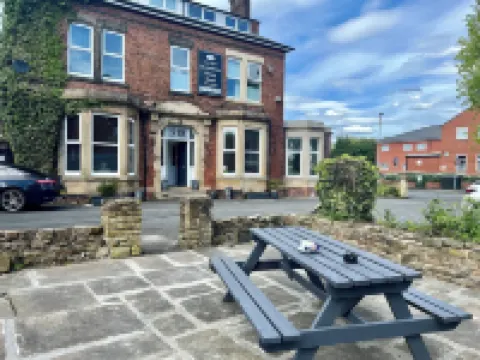 St Andrews House Hotel Hotels in Preston