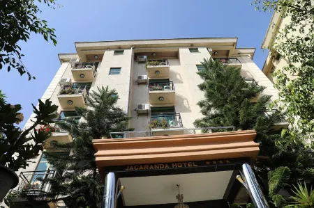 Jacaranda Hotel Отели в г. West Gojam