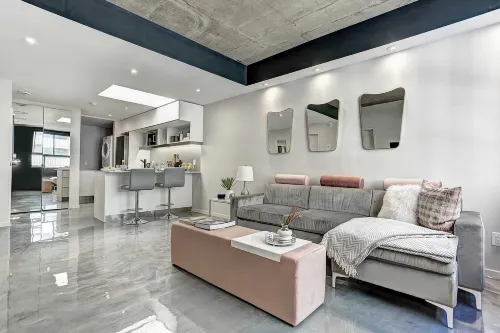 Pierce Boutique Apartments by Simplissimmo - Homestays