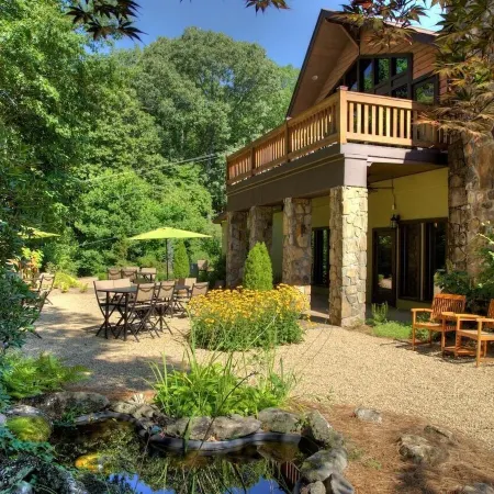 Sylvan Valley Lodge & Cellars