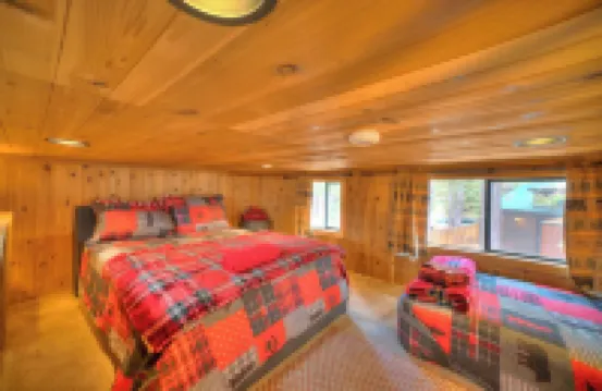 Near Ski Resorts - Full Kitchen - TV - Pet Friendly