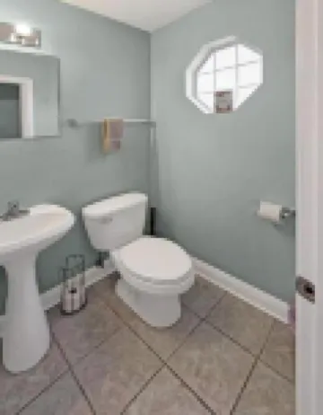 Best Location in Biloxi!  Walk to the Beach!