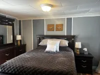 Cheboygan’s Bellant Street Bungalow - Northern Michigan Destination Hotspot!