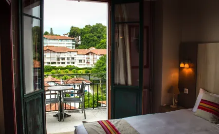 Hotel Agur Deneri Отели в г. Сибур