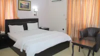 Signature Grand Hotel Hotels in Enugu South