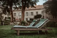 La Fontaine Racine Hotels in Longpont