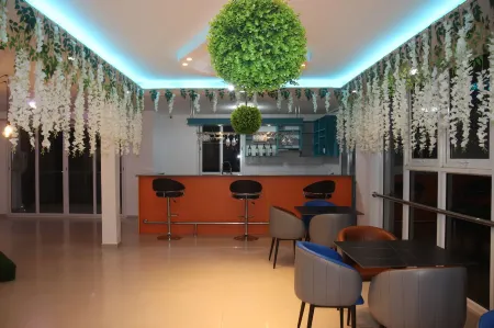 Hary's Aparthotel Отели в г. Атзимо-Андрфана