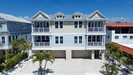 Redington Beach Townhouse 16305
