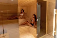 Mirror Hotel - Spa