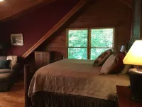 Romantic Leatherwood Mtn Log Home 19.3 acres /Panoramic View/Near Boone
