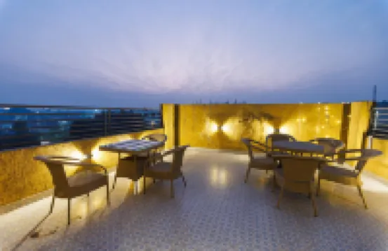 โรงแรม Dua Grand