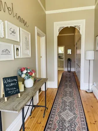 Boutique B&B in the heart of town Отели в г. Бордертаун