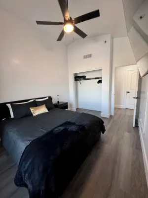 Stunning Remodeled Home w/ New Pool Near Cardinals Stadium Hotels near Sam's Club