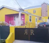 Charming 1-bedroom apartment in Barbados close to U.S. Embassy and Airport Hotel a 