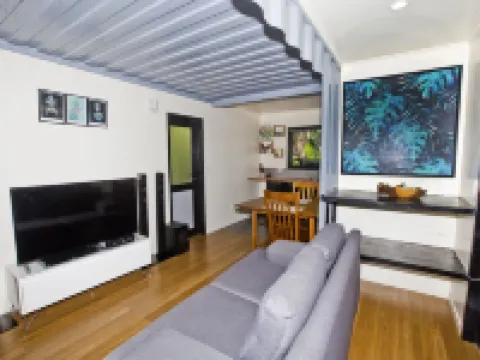Nevaeh Garden Studio + Unlimited Wifi Hotels in Avarua
