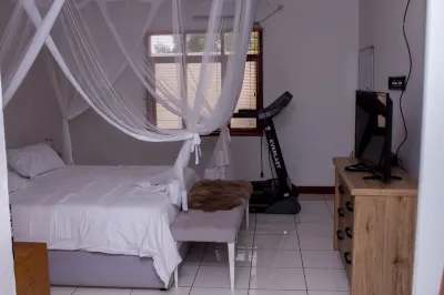 Casa da Noleen situated in Malhampsene in Matola city, 5 mins drive to Mozal. Các khách sạn ở 