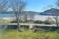 Shepherd Moon - Sea View Cottage near NC500