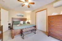 Cozy Poconos Chalet - w/Hot Tub, Sauna, & Lake Access!