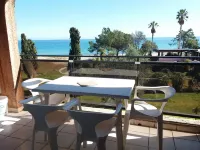 San Nicolao de Moriani: les Marines studio sea view with direct beach access.