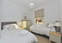 Real hidden gem - Free all Island parking permit