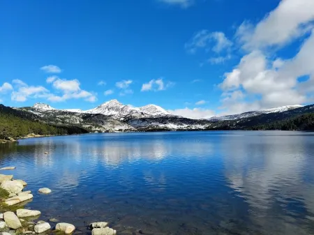 T2 Duplex with view, Garage, Balcony, Wifi Отели рядом с достопримечательностью «Station de Ski - Font Romeu Pyrénées 2000»