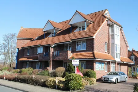 NEW, close to the beach, close to the center, allergy-friendly, parking, WiFi