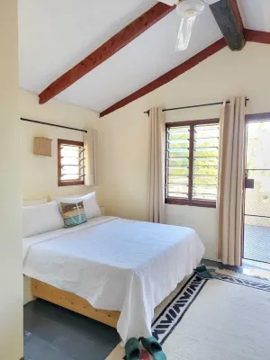 Cozy Beach Haven in Mombasa (Kikambala) Hotel in zona Jumba la Mtwana